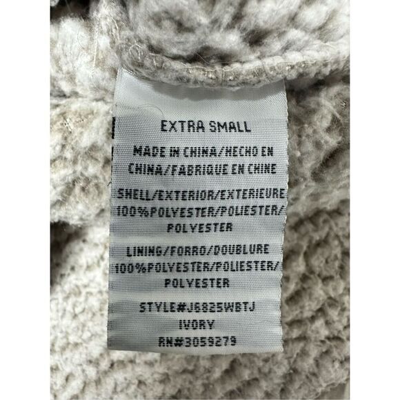 Thread & Supply Women’s Sherpa 1/4 Zip Sweater Pullover Gray Beige Size XS - Picture 10 of 11